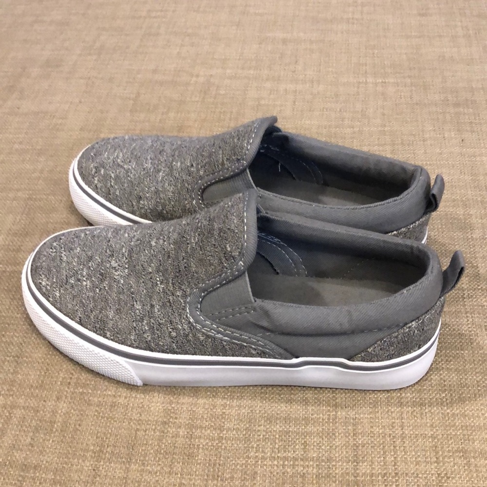Old Navy Heather Gray Slip On Shoe Child’s Size 12